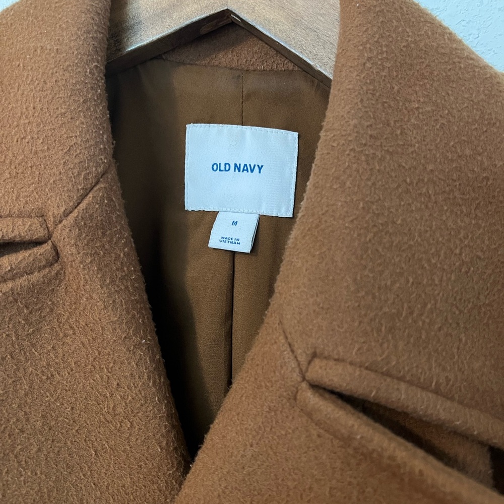 Old Navy Woman’s Camel Peacoat - Picture 4 of 9
